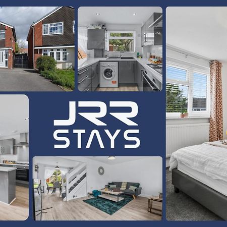 Wolverhampton - Amazing 3 Bedroom, Sleeps 6, Wi-Fi - Jrr Stays エクステリア 写真